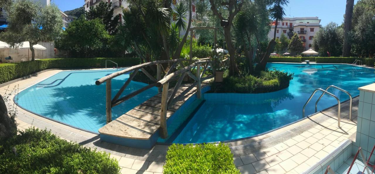 Short-Lets D33, Part Of The House Is Available For Short-Term Rentals In Sorrento Center Εξωτερικό φωτογραφία