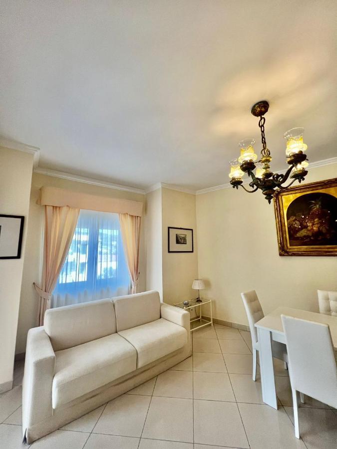 Short-Lets D33, Part Of The House Is Available For Short-Term Rentals In Sorrento Center Εξωτερικό φωτογραφία