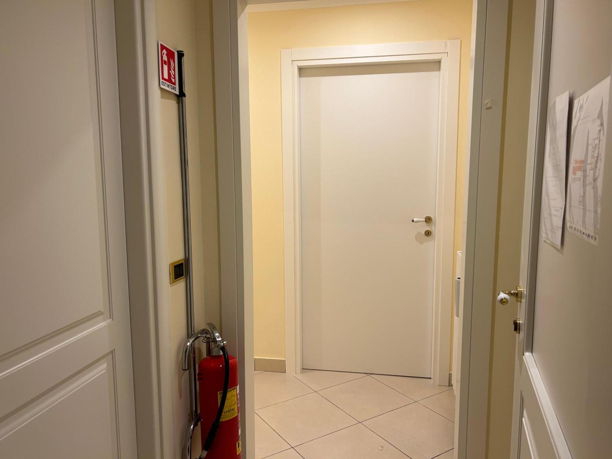 Short-Lets D33, Part Of The House Is Available For Short-Term Rentals In Sorrento Center Εξωτερικό φωτογραφία